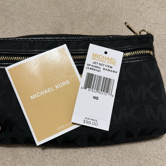 Michael Kors Black Logo Jet Set Wristlet - Picture 5 of 5